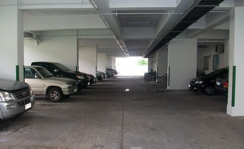 Ritratana Apartment Bangkok Buitenkant foto